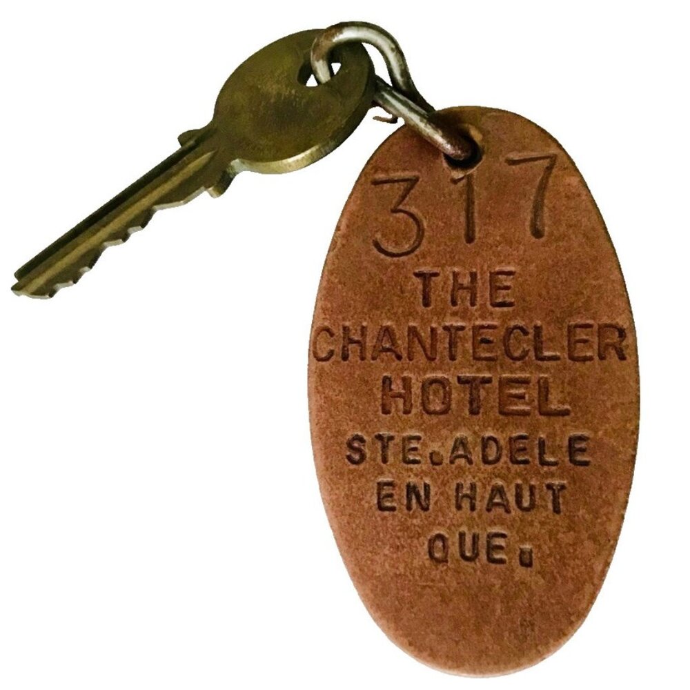 Vintage Chantecler Hotel Sainte Adele Quebec Canada Hotel Key & Fob 317 Original